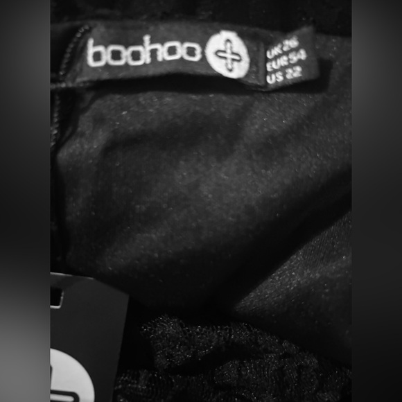 Boohoo Dress Size 22. #55 - Picture 4 of 5